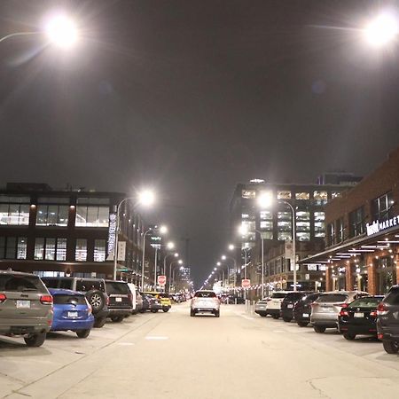 Appartamento Chicago Exquisite Haven 2Bed 2Bath Near Downtown And United Center Esterno foto
