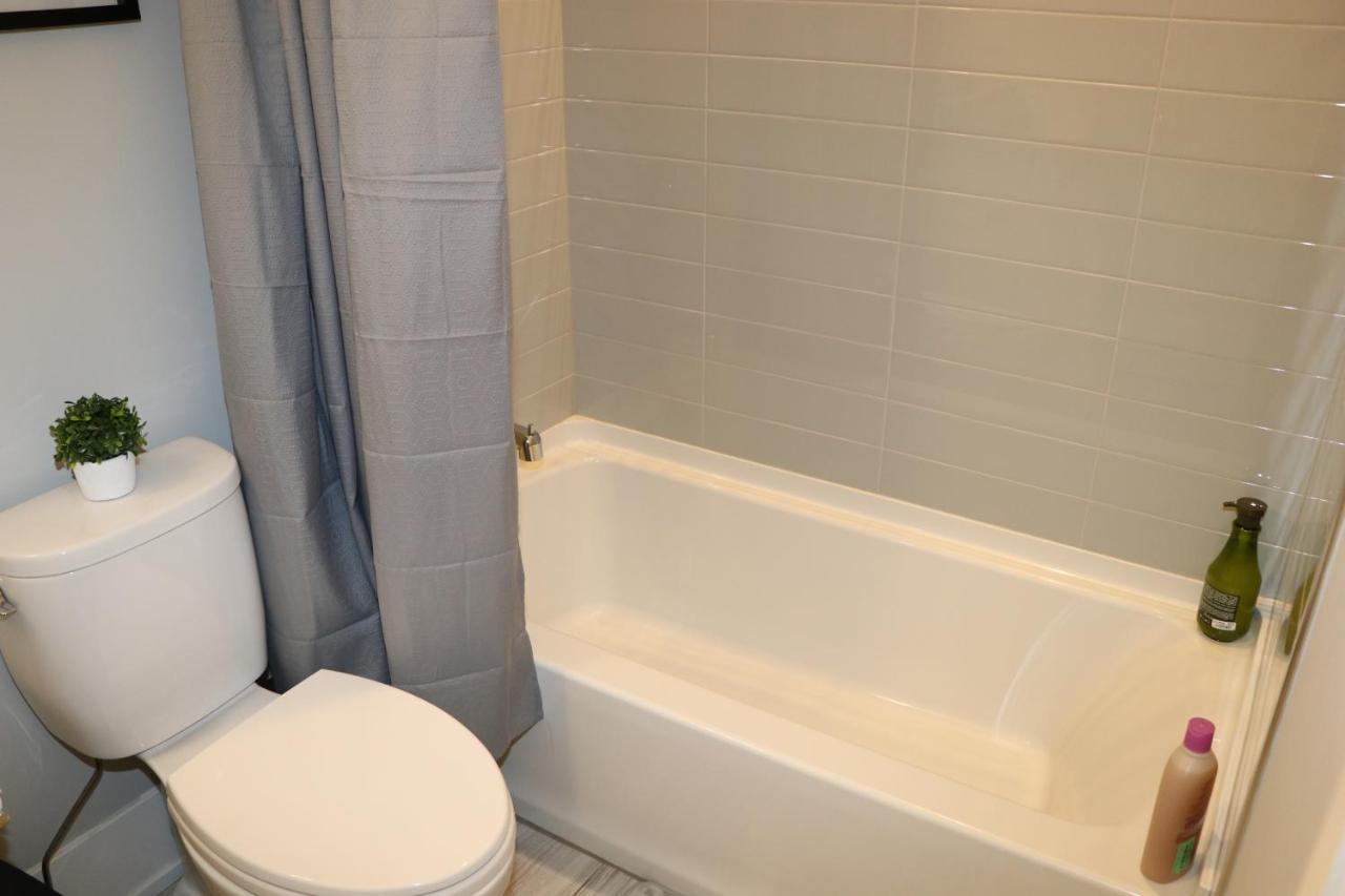 Appartamento Chicago Exquisite Haven 2Bed 2Bath Near Downtown And United Center Esterno foto