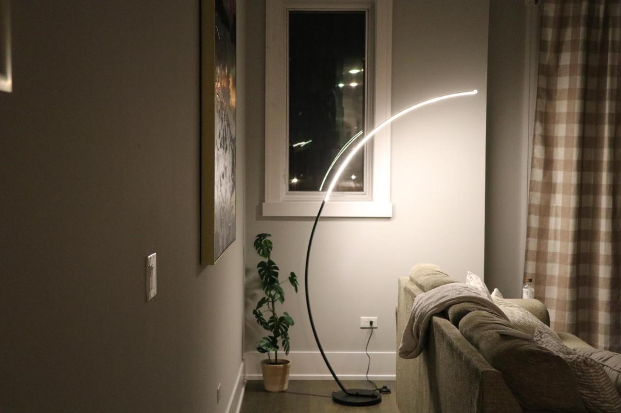 Appartamento Chicago Exquisite Haven 2Bed 2Bath Near Downtown And United Center Esterno foto